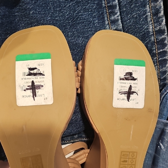 Dolce Vita Nude Wedge Sandals - Picture 4 of 4
